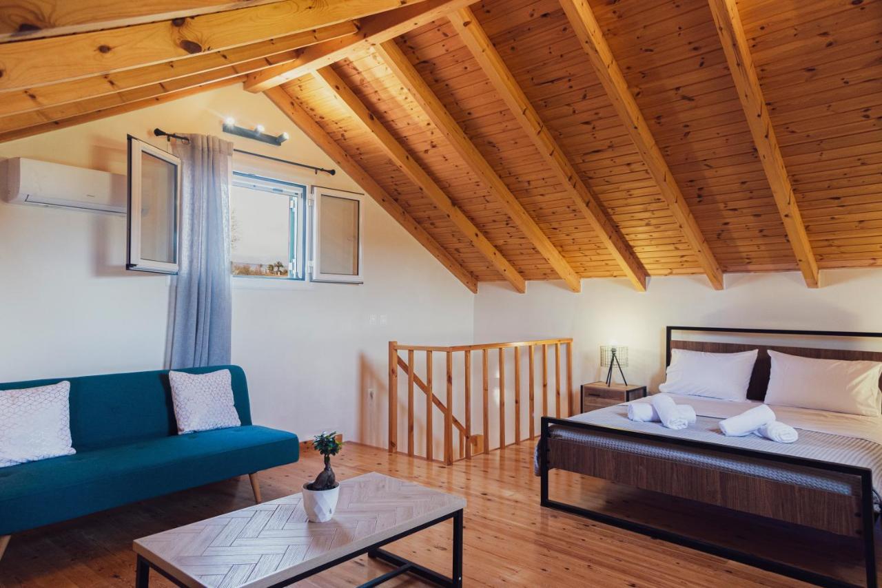 Burnelia Vacation House Lefkimmi  Exterior foto